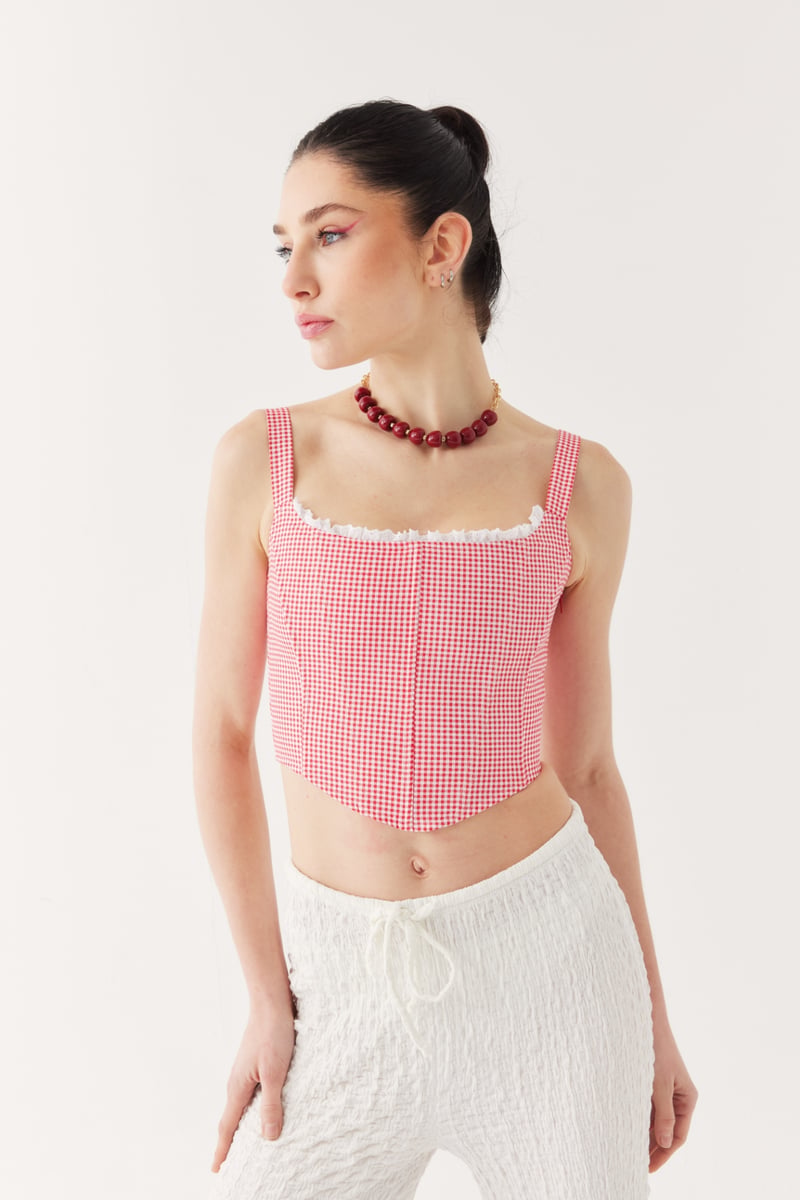 Emily Korse No:14 resmi